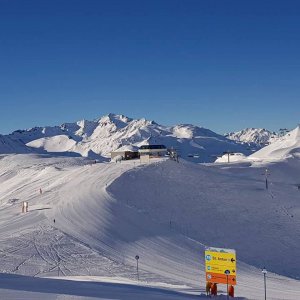 Perfekter_Leih_Ski_Arlberg_Sport_Matt_03